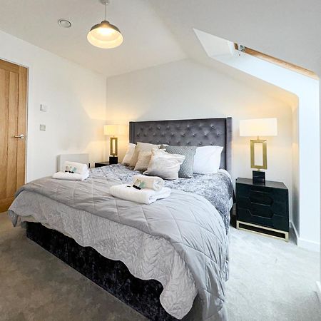 Free Parking - Central - Penthouse York Exterior foto