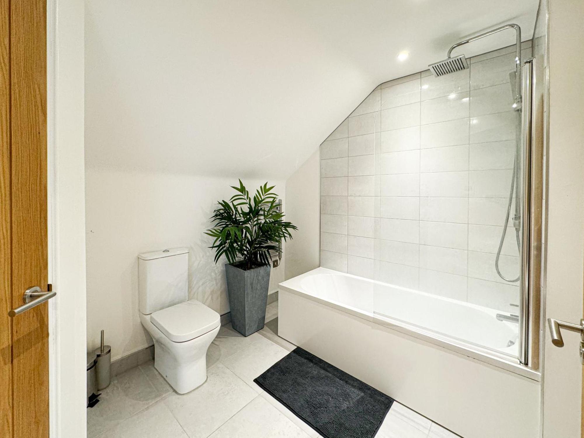 Free Parking - Central - Penthouse York Exterior foto